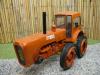 B007 Dutra D4K Traktor ung. Schlepper Trecker Recycling Blechmodell