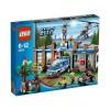 LEGO City - Erdei rendrkapitnysg (4440)