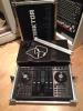 NATIVE INSTRUMENTS TRAKTOR S4 WITH NATIVE INSTRUMENTS FLIGHT CASE